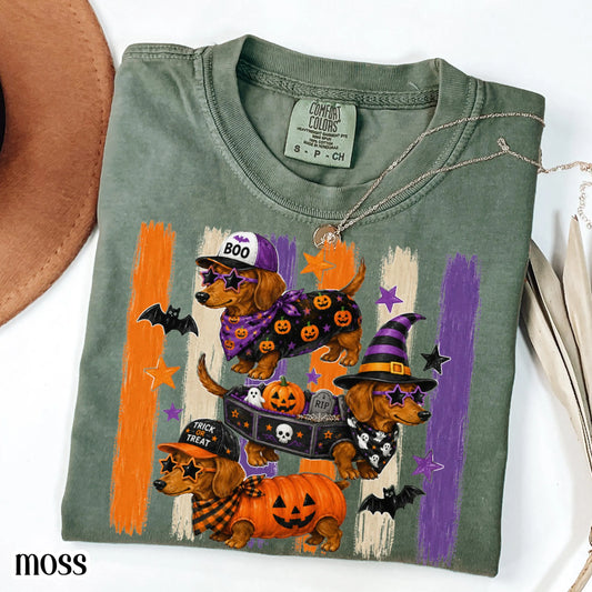 Halloween Dachshund Comfort Colors® Shirt Doxie Pumpkin Costume Tee Spooky Season Cute Wiener Dog TShirt Trick or Treat Fall Animal T-Shirt