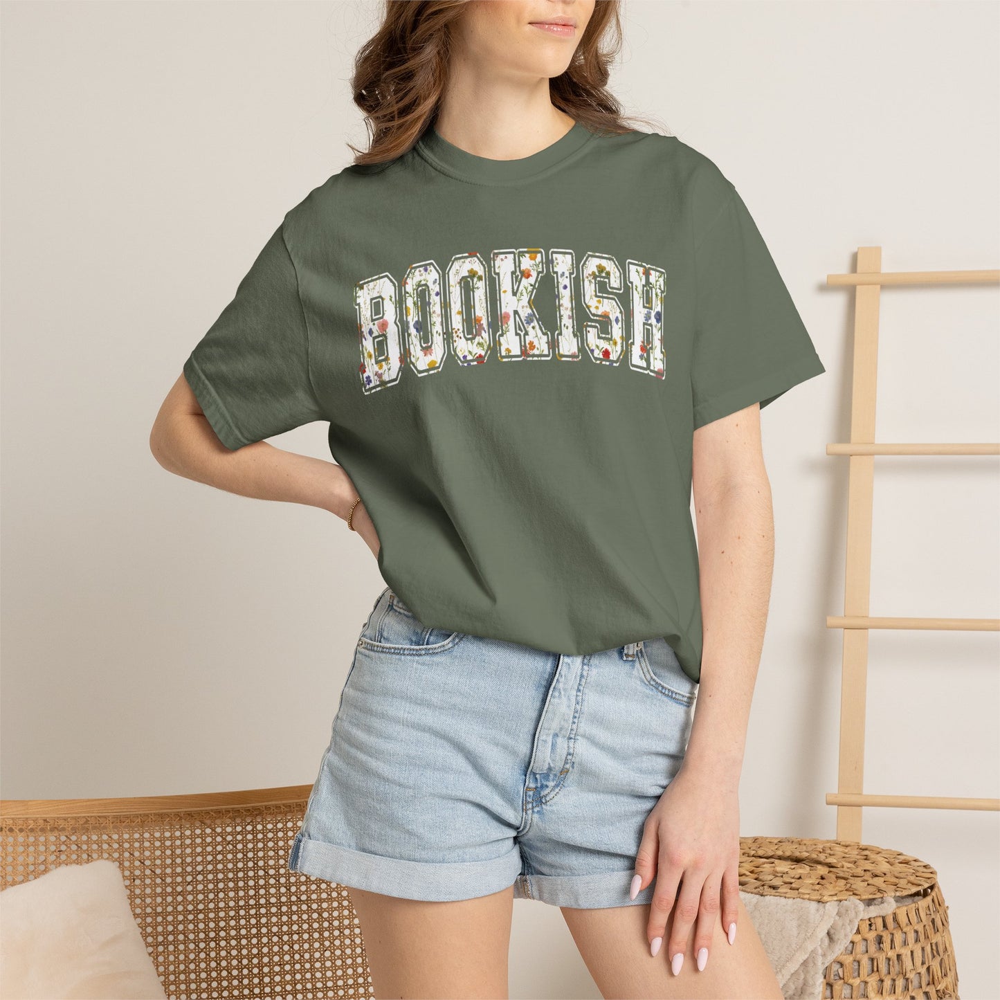 Book Comfort Colors Shirt Bookish Reading Flower T-Shirt Book Lover One More Chapter Tee Books and Coffee Librarian Tee for Teacher