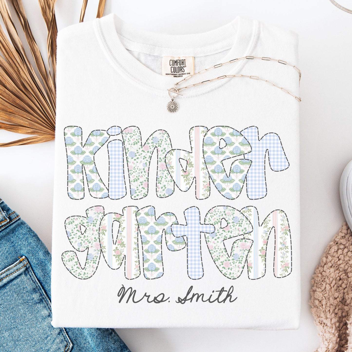 Comfort Colors Teacher Shirt, Kindergarten Teacher Shirt, Kindergarten Tee, Custom Teacher Tee, Back to School Shirt, Teacher Appreciation