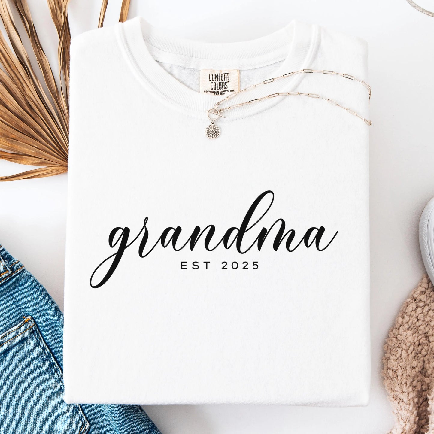 Comfort Colors Grandma Shirt, Mother's Day Shirt, New Grandma Shirt, Nana Shirt, Custom Mom Shirt, Pregnancy Reveal Shirt, Grandma Gift