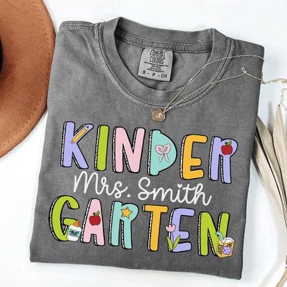 Comfort Colors Teacher Shirt, Kindergarten Teacher Shirt, Kindergarten Shirt, Back to School Shirt, Dream Team Tee, Teacher Appreciation Tee