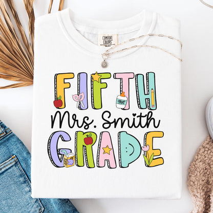 Comfort Colors Teacher Shirt, Fifth Grade Teacher Shirt, 5th Grade Teacher Shirt, Back to School Shirt, Dream Team Teacher Appreciation Tee