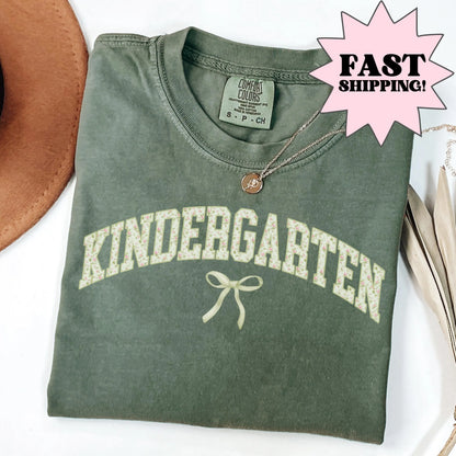 Comfort Colors Teacher Shirt, Kindergarten Teacher Shirt, Kindergarten Shirt, Back to School Shirt, Floral Teacher Appreciation Tshirt Gift