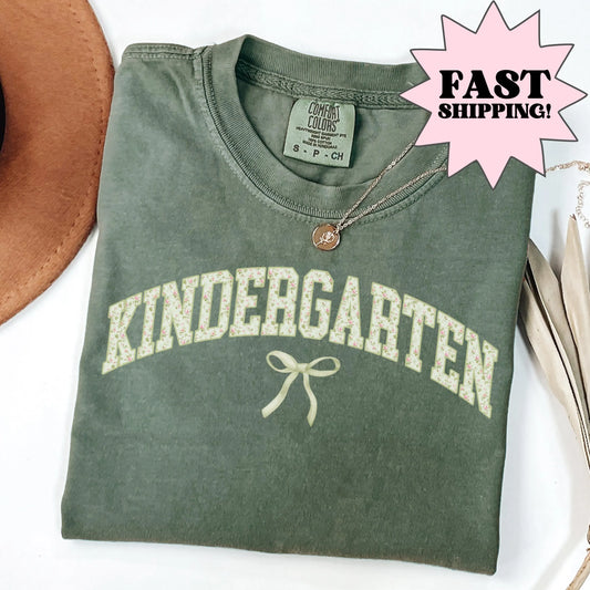 Comfort Colors Teacher Shirt, Kindergarten Teacher Shirt, Kindergarten Shirt, Back to School Shirt, Floral Teacher Appreciation Tshirt Gift