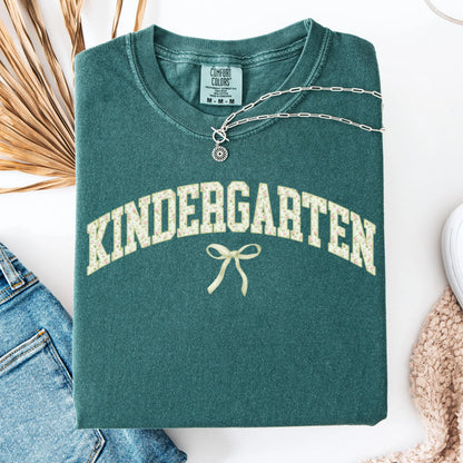 Comfort Colors Teacher Shirt, Kindergarten Teacher Shirt, Kindergarten Shirt, Back to School Shirt, Floral Teacher Appreciation Tshirt Gift