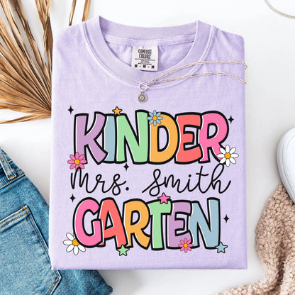 Comfort Colors Teacher Shirt, Kindergarten Teacher Shirt, Kindergarten Shirt, Back to School Shirt, Custom Teacher Appreciation Tee
