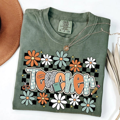 Comfort Colors Teacher Shirt, Teacher Shirts, Kindergarten Teacher Shirt, Custom Teacher Tshirt, Back to School Shirt, Teacher Appreciation