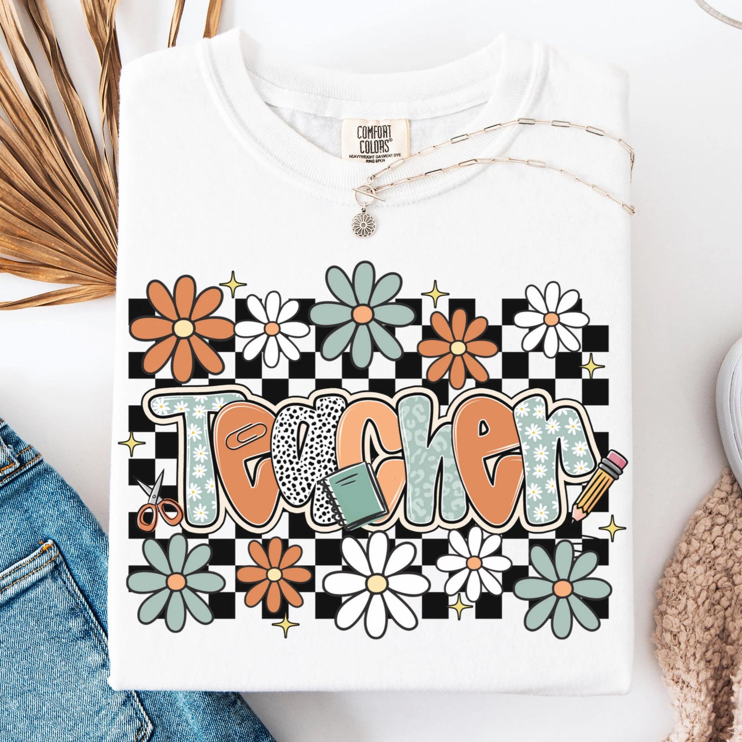 Comfort Colors Teacher Shirt, Teacher Shirts, Kindergarten Teacher Shirt, Custom Teacher Tshirt, Back to School Shirt, Teacher Appreciation