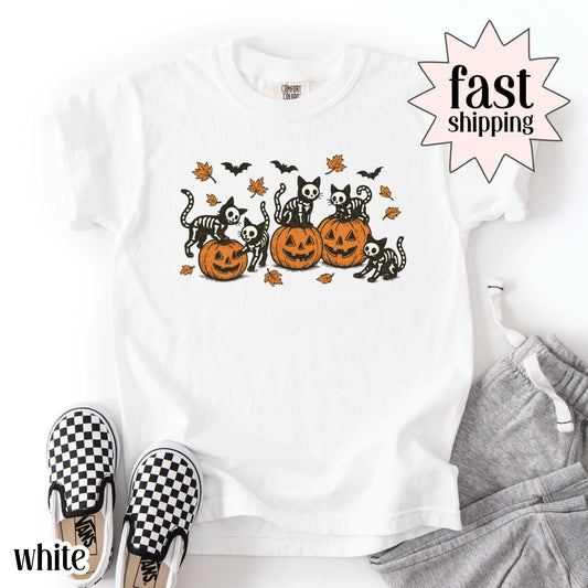 Comfort Colors Kids Halloween Shirt Cat Shirt Youth Halloween Shirt Pumpkin Kitten Tee Fall Spooky Season TShirt Pumpkin Costume T-Shrit