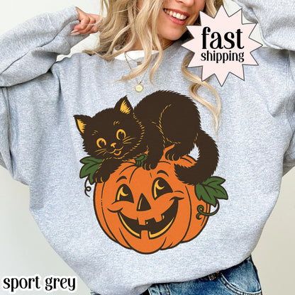 Vintage Black Cat Pumpkin Gildan Sweatshirt