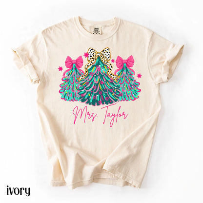 Christmas Teacher Comfort Colors Shirt Christms Tree Bow Holiday Custom Preschool Tee Kindergarten Xmas Tshirt First Grade Name T-Shirt
