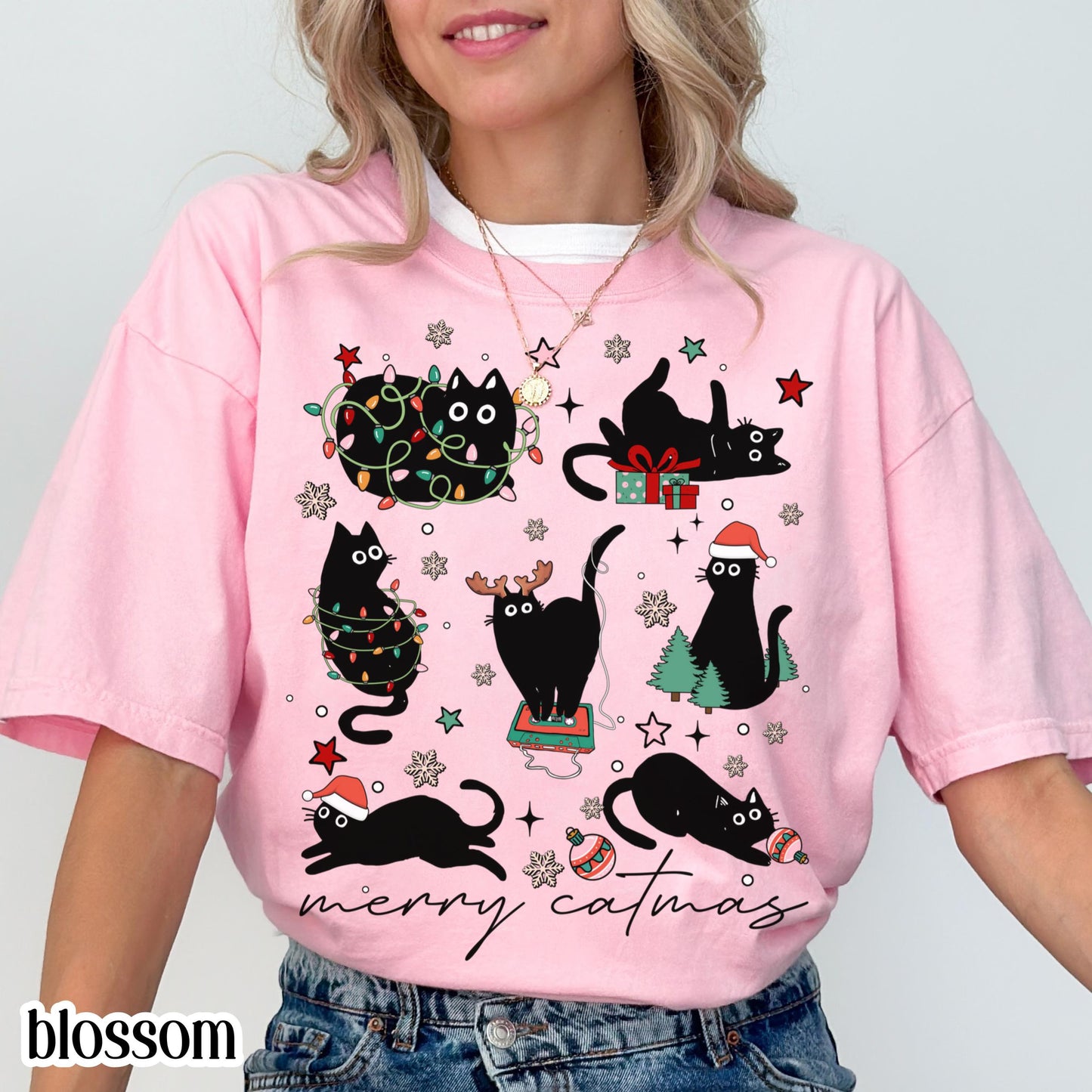 Funny "It's Fine" Christmas Cat Comfort Colors Tee