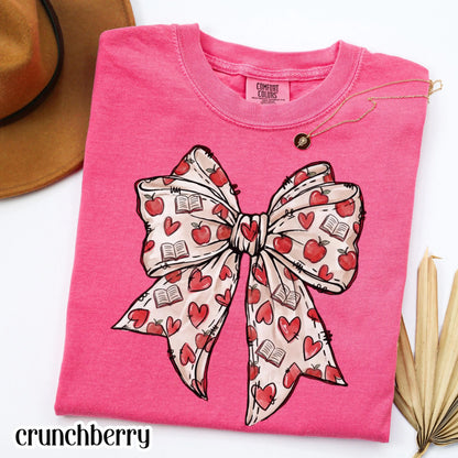 Teacher Valentines Day Comfort Colors Shirt First Grade Teacher T-Shirt Cute Coquette Bow Pink Vday Kindergarten Teach Tee For School Tshirt