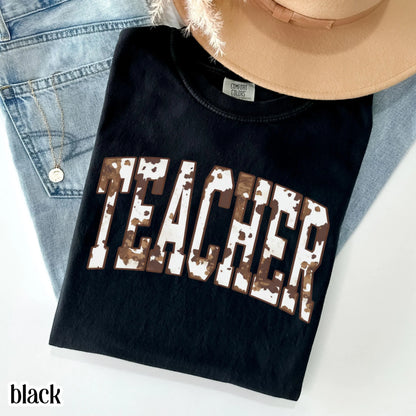 Teacher Comfort Colors Shirt Custom Name Kindergarten Tshirt First Grade Cow Print T-shirt Teacher Appreciation Back To School Tee Educator