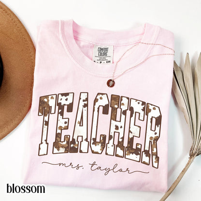 Teacher Comfort Colors Shirt Custom Name Kindergarten Tshirt First Grade Cow Print T-shirt Teacher Appreciation Back To School Tee Educator