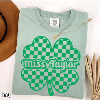 Teacher St Patrick's Day Comfort Colors Shirt Custom Name Kindergarten Teacher Clover T-Shirt Cute Lucky Preschool Tee First Grade Educator
