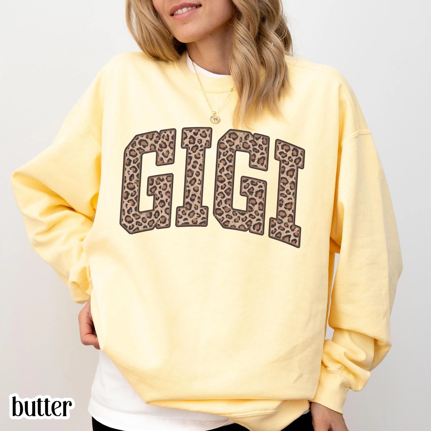 Comfort Colors Leopard Gigi Sweatshirt Mothers Day Grandma Sweater Retro Nana Gift For Gigi Crewneck Mom Feral Cheetah Print Animal Pullover