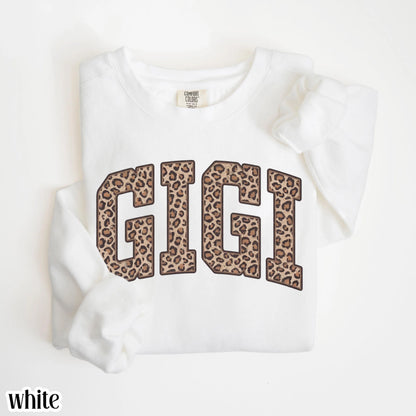 Comfort Colors Leopard Gigi Sweatshirt Mothers Day Grandma Sweater Retro Nana Gift For Gigi Crewneck Mom Feral Cheetah Print Animal Pullover