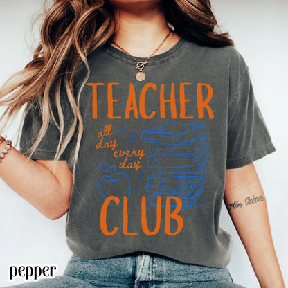 Teacher Comfort Colors Shirt Kindergarten Teacher Cute Educator Tee Back to School T-Shirt Retro First Grade Team Appreciation TShirt