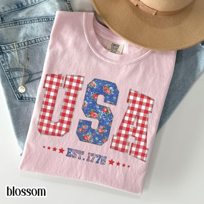 Comfort Colors 4th of July Shirt USA Fourth of July America Anniversary T-Shirt American Floral Faux Patchwork United States Party Outfit
