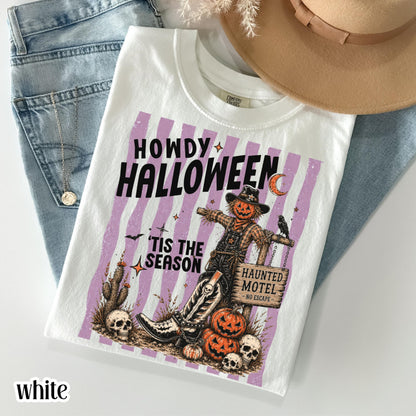 Western Halloween Comfort Colors® Shirt Howdy Country Tshirt Pumpkin Scarecrow Spooky Season Tee Tis The Season Outfit Cute Fall T-Shirt