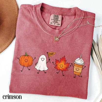 T-Shirt Fall Doodle Comfort Colors® T-shirt Ambiance Automnale Douillette Saison effrayante Halloween T-shirt Summerween Citrouille Fantôme Feuille d'érable Latte