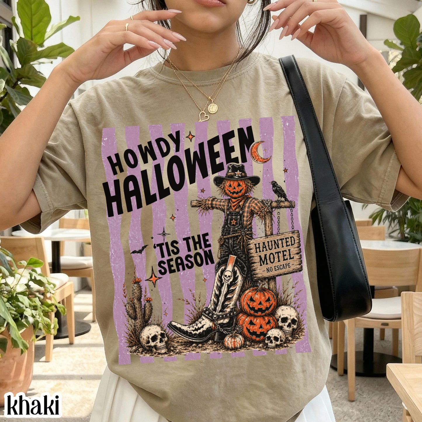 Western Halloween Comfort Colors® Shirt Howdy Country Tshirt Pumpkin Scarecrow Spooky Season Tee Tis The Season Outfit Cute Fall T-Shirt