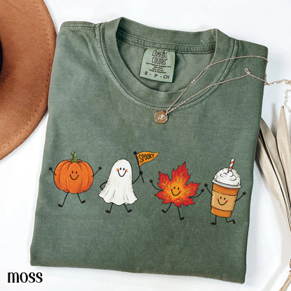 T-Shirt Fall Doodle Comfort Colors® T-shirt Ambiance Automnale Douillette Saison effrayante Halloween T-shirt Summerween Citrouille Fantôme Feuille d'érable Latte